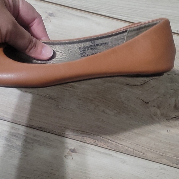 West Blvd Chestnut Brown Ballet Flats - Picture 6 of 8